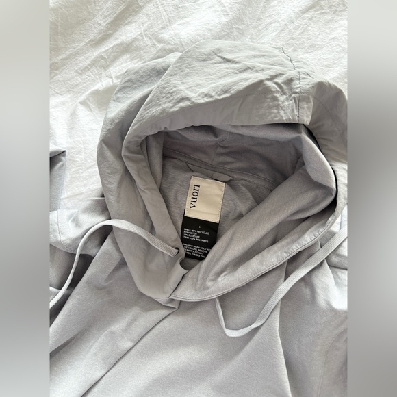 Vuori Light Gray Hoodie - Picture 4 of 4